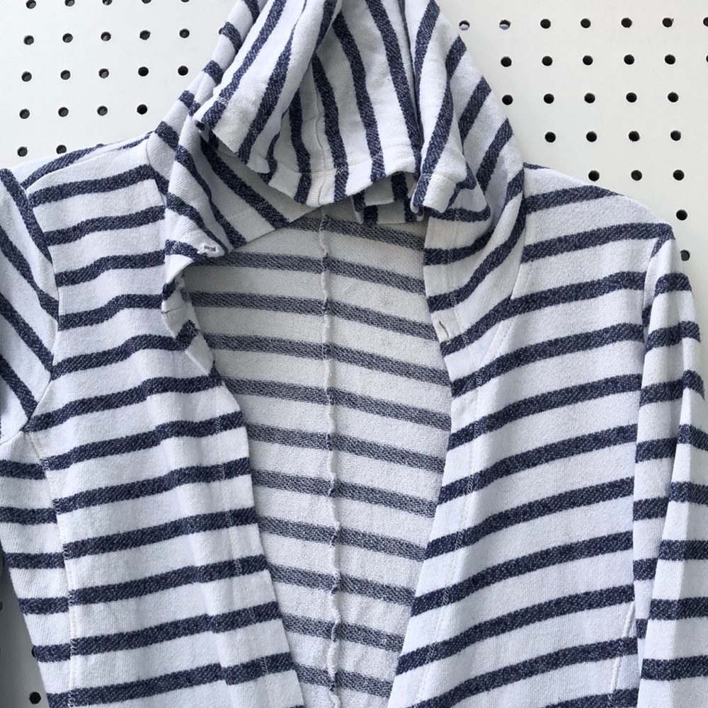 Wish & Whim Stripped white Cardigan size XS